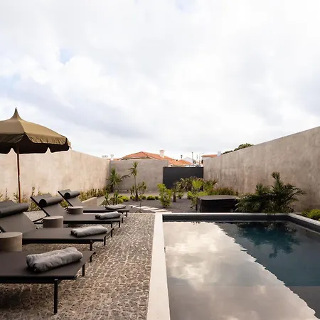 Villa - Signature Lagoa (Azores)