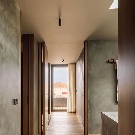 - Signature Villa