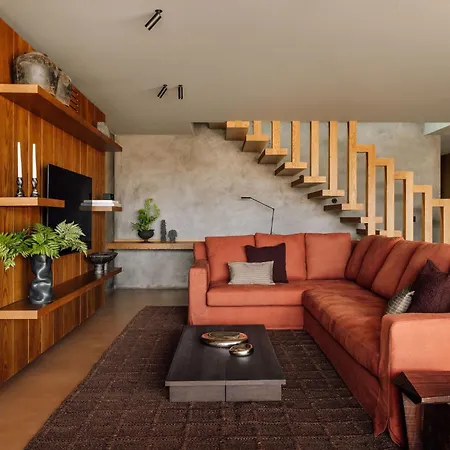 - Signature Villa