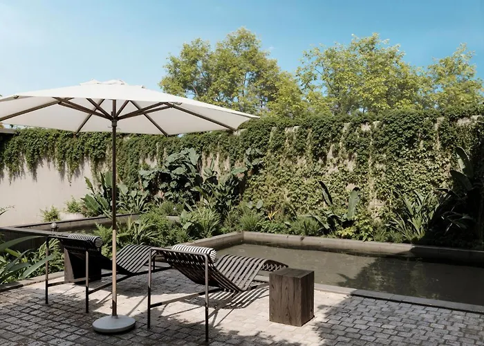 - Signature Willa Lagoa (Azores)